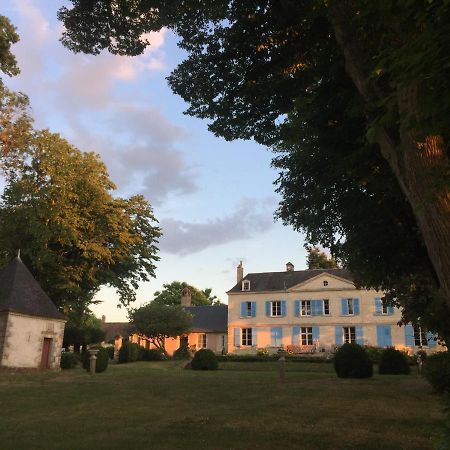 Lussault-sur-Loire 샤토 드 핀트레이 B&B 외부 사진